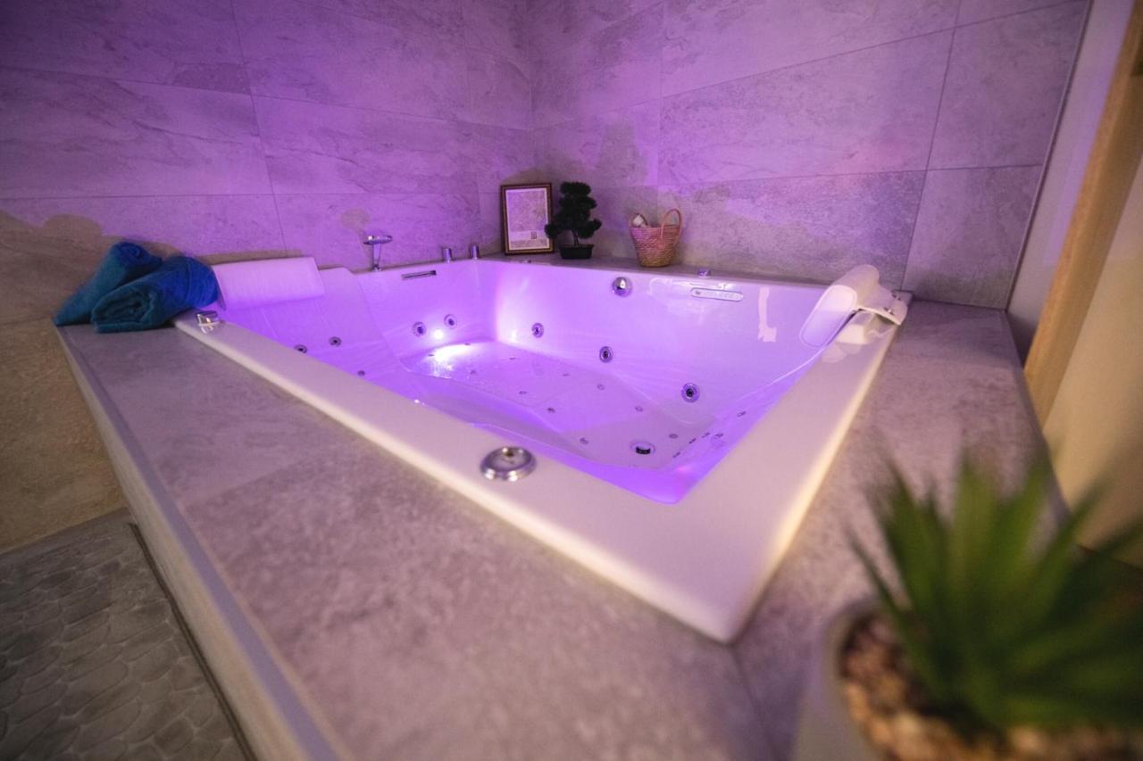 Lova Spa Saint-Etienne Dış mekan fotoğraf