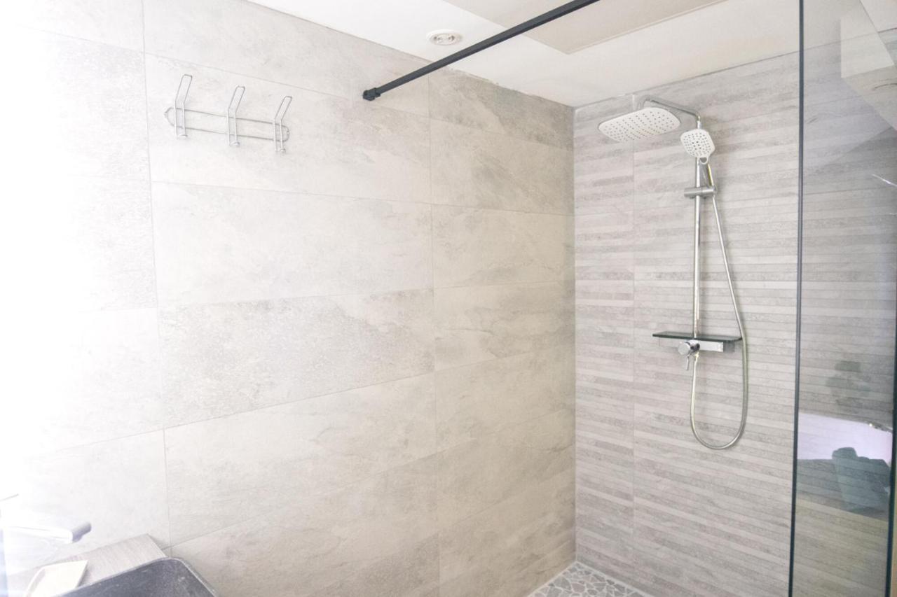 Lova Spa Saint-Etienne Dış mekan fotoğraf